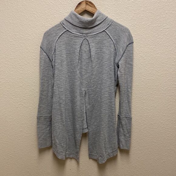 Free People Split Back Turtleneck Top Small - Picture 5 of 5
